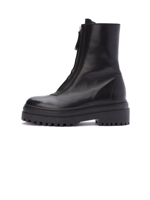 Phenumb - Kayden Boots