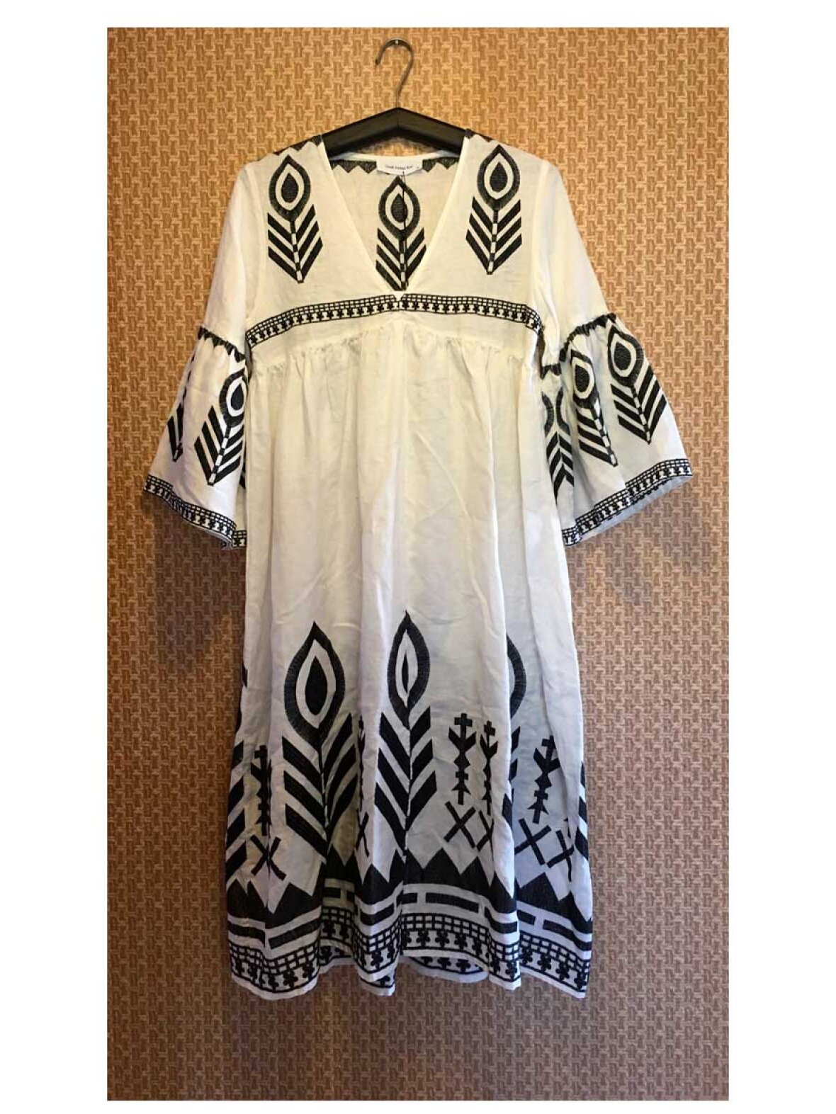 A'POKE - Greek Archaic Kori Embroidery Dress White Black