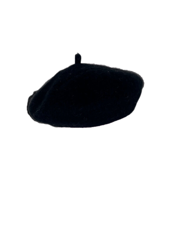Black Colour - Alba Barret Hat
