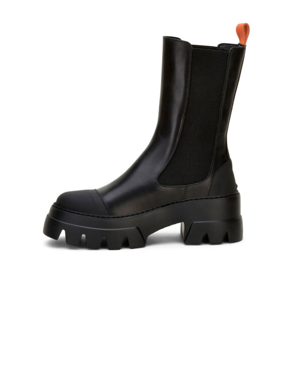 Phenumb - Fame High Boots Phenumb - Fame High Boots