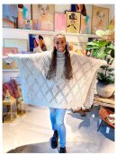 MARTA - 8889 Poncho
