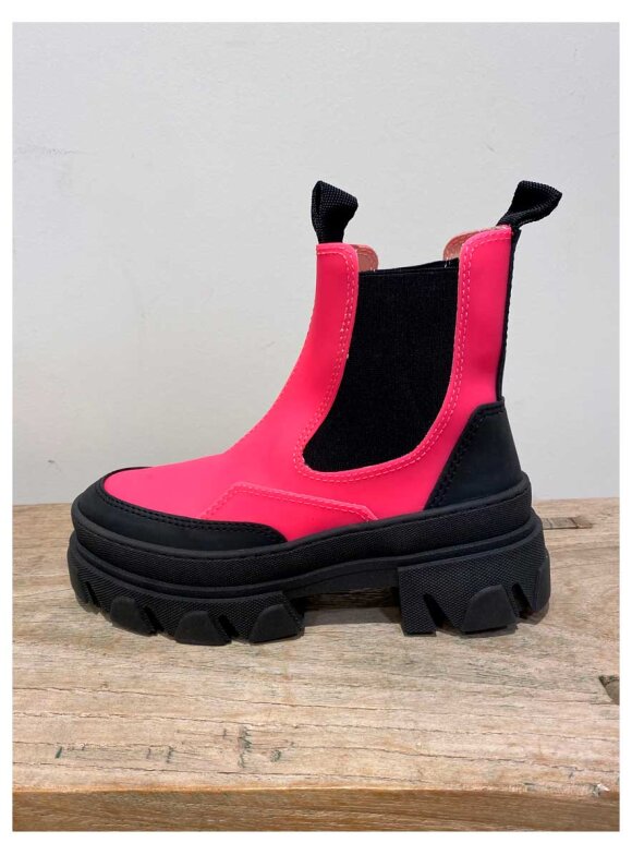 - Shoe Copenhagen Vulrica RR Boots Pink Black