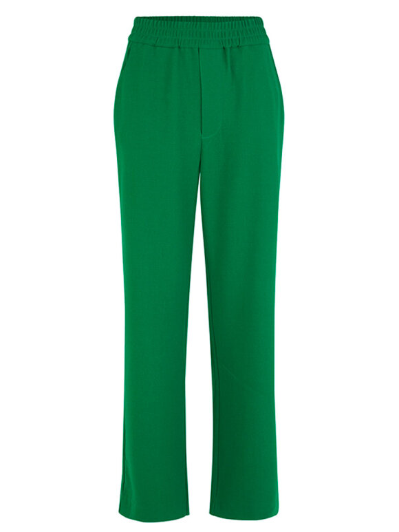 MBYM - Phillipa Pant