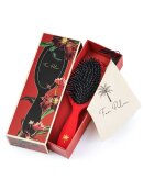 Fan Palm - Hair Brush Red Poppy Medium