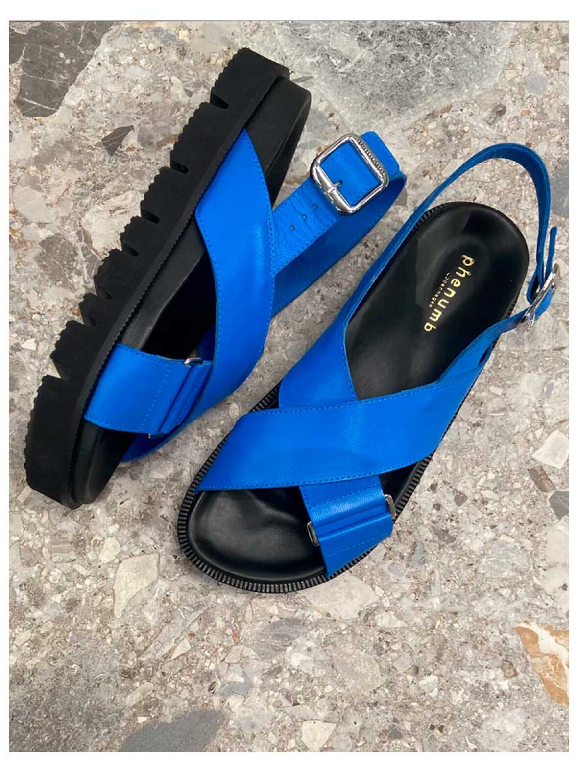 - Phenumb Nawa Sandal Blue