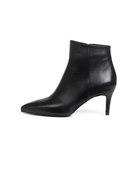 APair - Argentina Low Classic Stilletto Boots