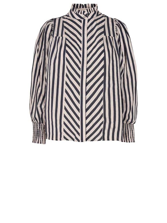 Multicc Lips Oversize Tee White T Shirt Fra Cocouture