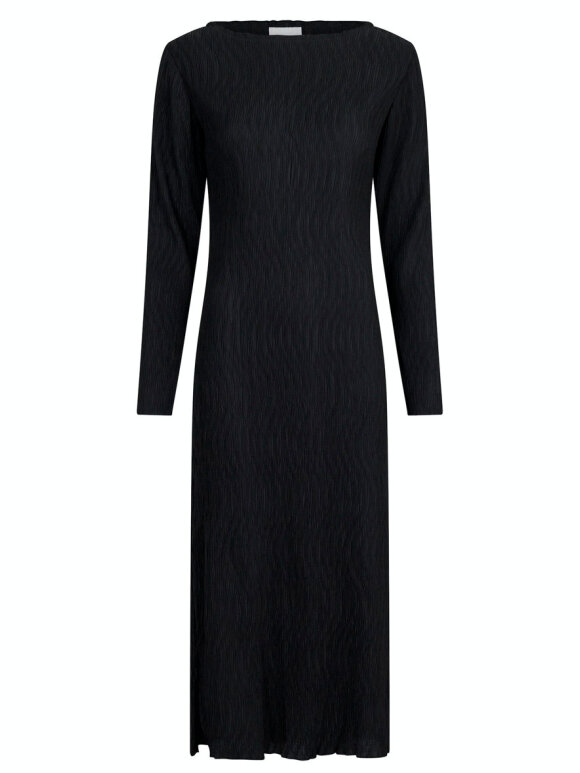 Neo Noir - Janine Solid Plisse Dress