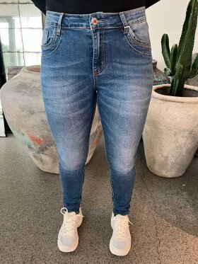 MARTA - JW22190 Ladies Jeans