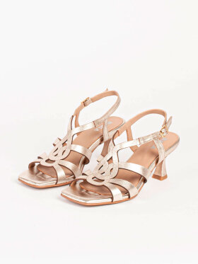Bukela - Megan Stiletto