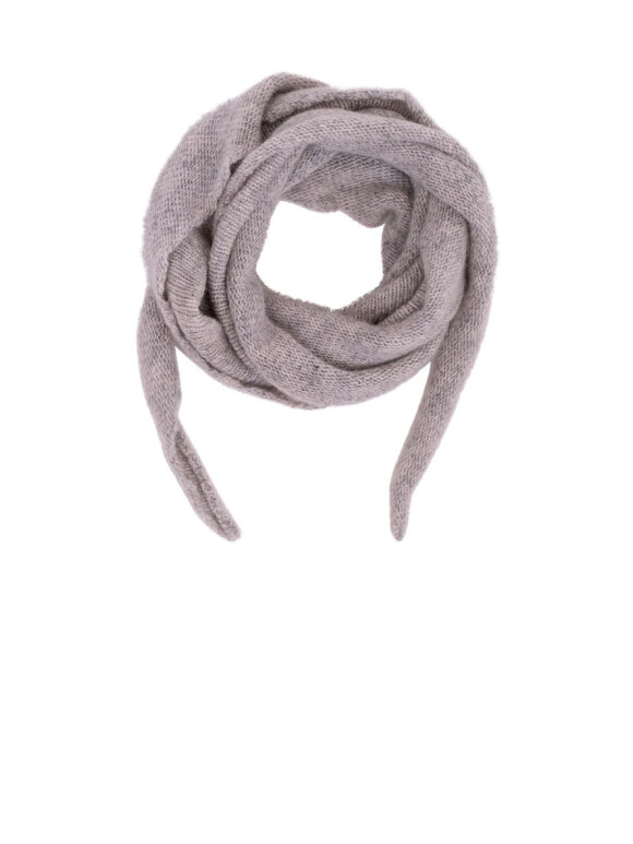 Neo Noir - Misty Knit Scarf