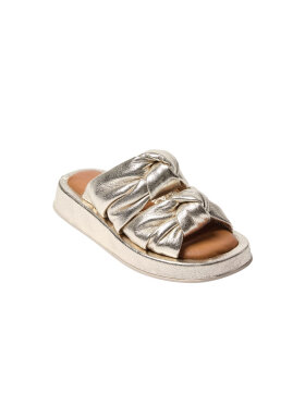 Sofie Schnoor - S232729 Sandal