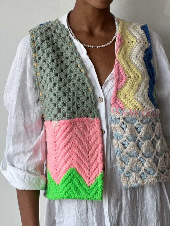Sissel Edelbo - Yrsa Patchwork Vintage Yarn Vest