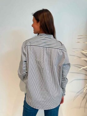 Rabens Saloner - Teja Shirt