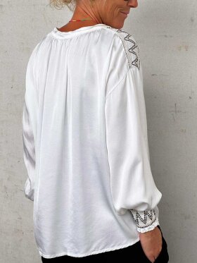 MARTA - MDCElina Shirt