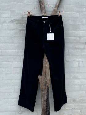 Cabana Living - Amato Jeans