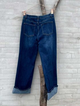 Cabana Living - Acilia Jeans