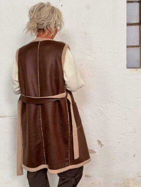 MARTA - MDCAdeline Vest