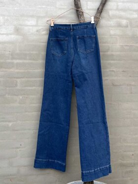 Cabana Living - Otilia Jeans