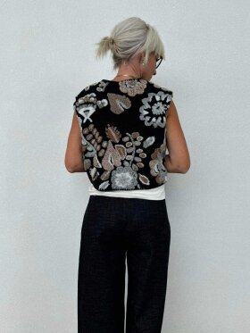 MARTA - MDCPilar Vest