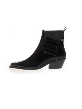 Copenhagen Shoes - The Walking Boot Patent - Lev. August/September