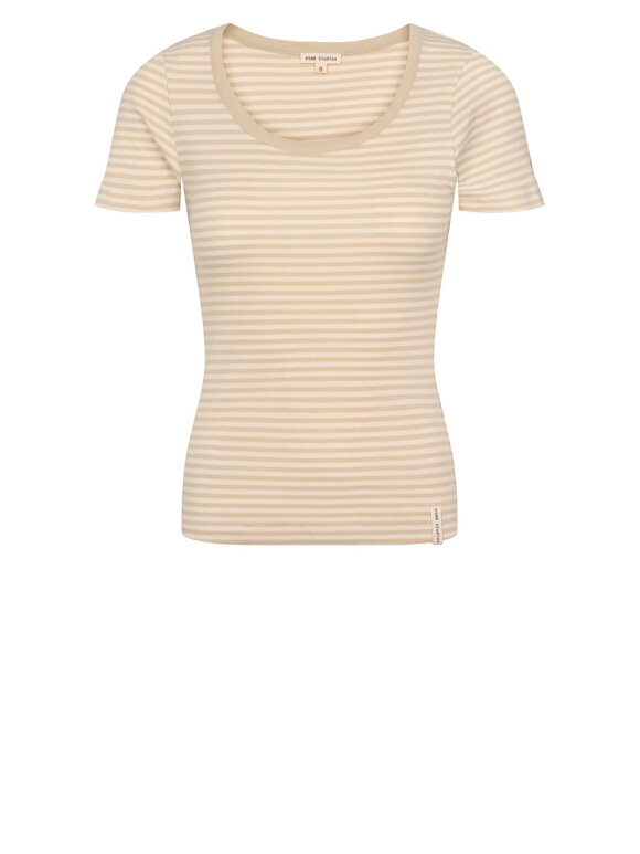 Esme Studios - ESBliss T-shirt