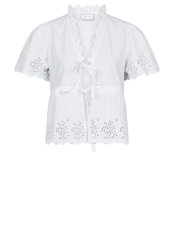 Neo Noir - Satsi Embroidery Blouse