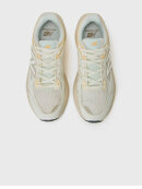 New Balance - UTRNEA  Sneakers