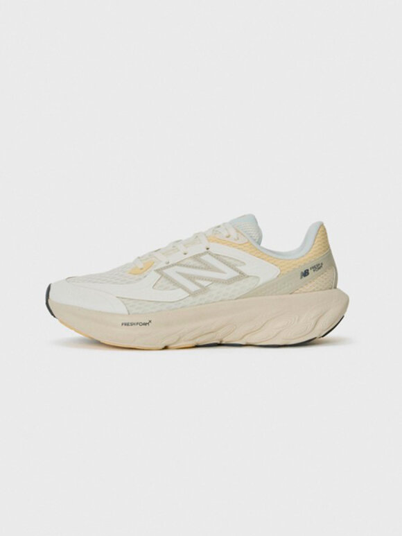New Balance - UTRNEA  Sneakers