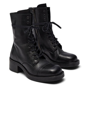 Pavement - Beate Boots - Lev. aug/sep