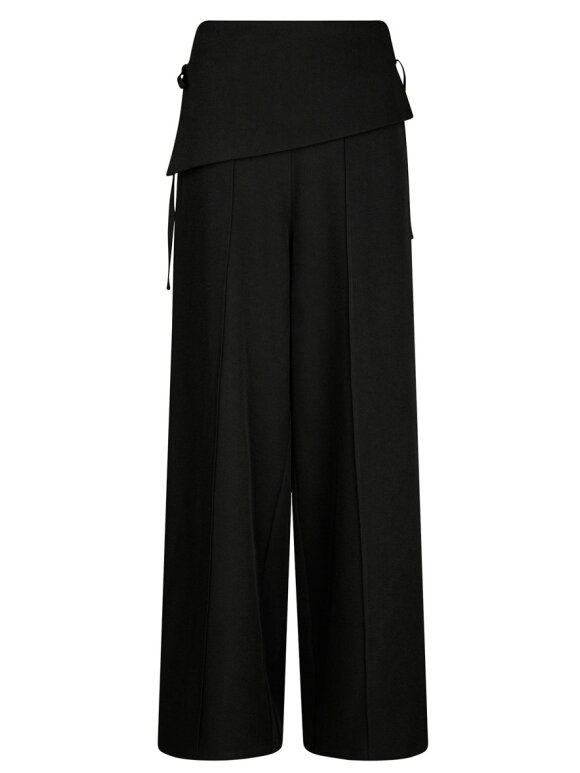 Neo Noir - Deani Fold Pants