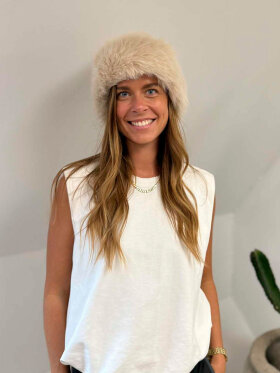 Co'Couture - PenzaCC Faux Fur Hat