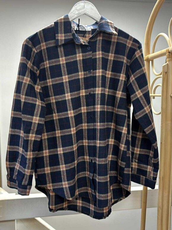 Amaze Cph - Eva Shirt