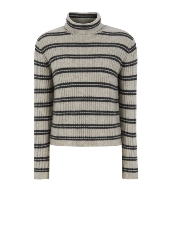 Esme Studios - ESFiro Roll Neck Knit Esme Studios - ESFiro Roll Neck Knit