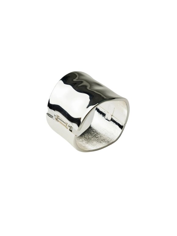 Bow 19 - Bold Bracelet