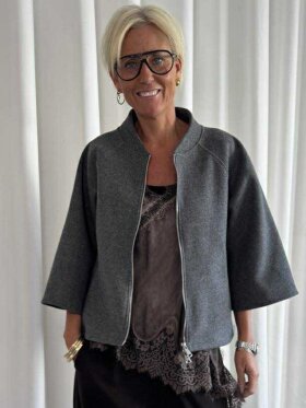 MARTA - MdcPia Jacket - Lev. nov. MARTA - MdcPia Jacket - Lev. nov.