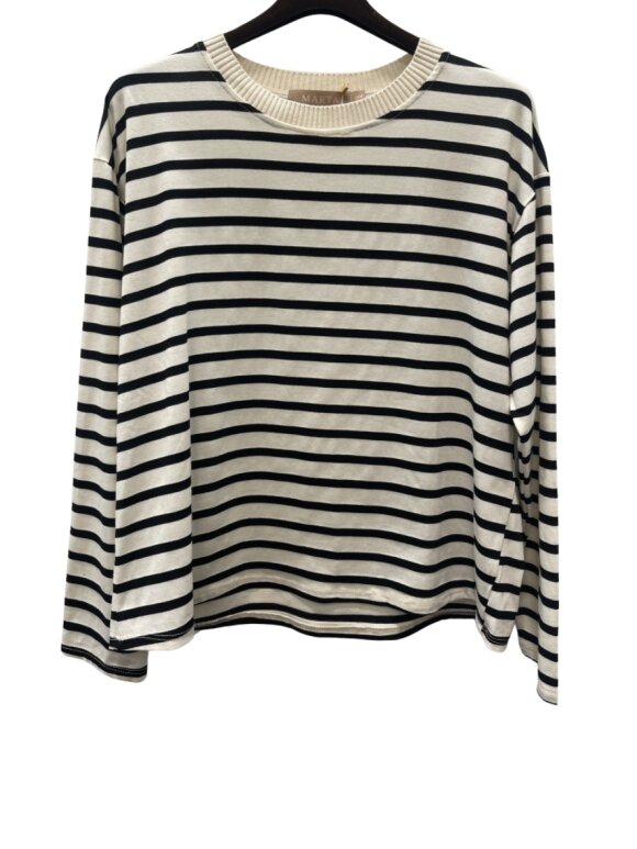 MARTA - MdcKara LS Tee MARTA - MdcKara LS Tee