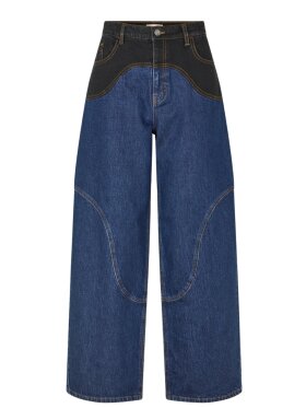 Baum Und Pferdgarten - Napolen Jeans