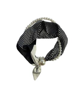 Tim & Simonsen - Kedall Scarf w/Magnetic Pearl And Necklace