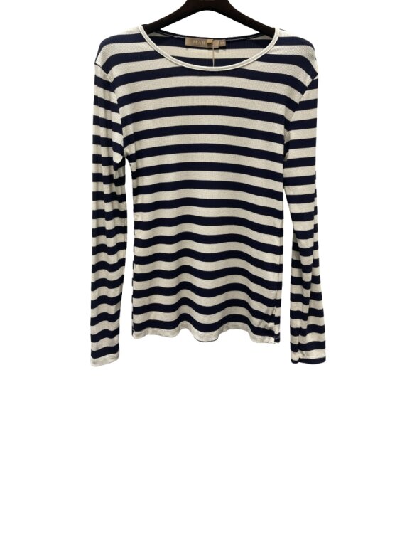 MARTA - MdcBegonia LS Tee - Lev. uge 4