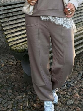 MARTA - MdcRayna Sweatpant - Lev. jan.