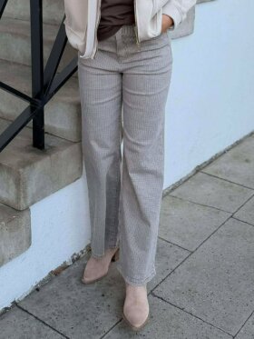 MARTA - MdcMilten Jeans - Lev. jan.