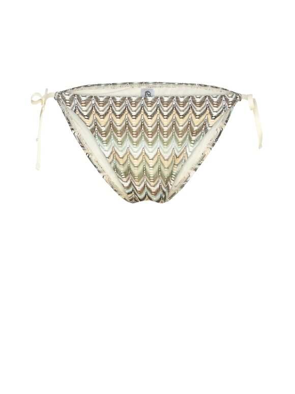 Beck Søndergaard - Amber Bella Bikini Tanga Beck Søndergaard - Amber Bella Bikini Tanga