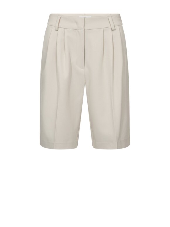 Haute L'amitié - Premiere Bermuda