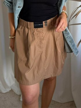Haute L'amitié - Bailey Cargo Midi Skirt - Lev. maj