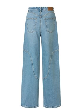 Baum Und Pferdgarten - Napolen Jeans