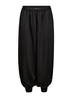 Haute L'amitié - Evita Crop Harem Pant