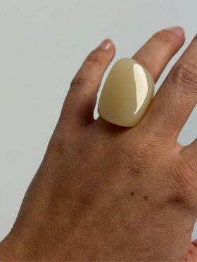Bow 19 - Belle Ring