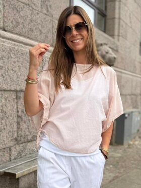 MARTA - MdcAnnalise Blouse - Lev. maj/jun MARTA - MdcAnnalise Blouse - Lev. maj/jun