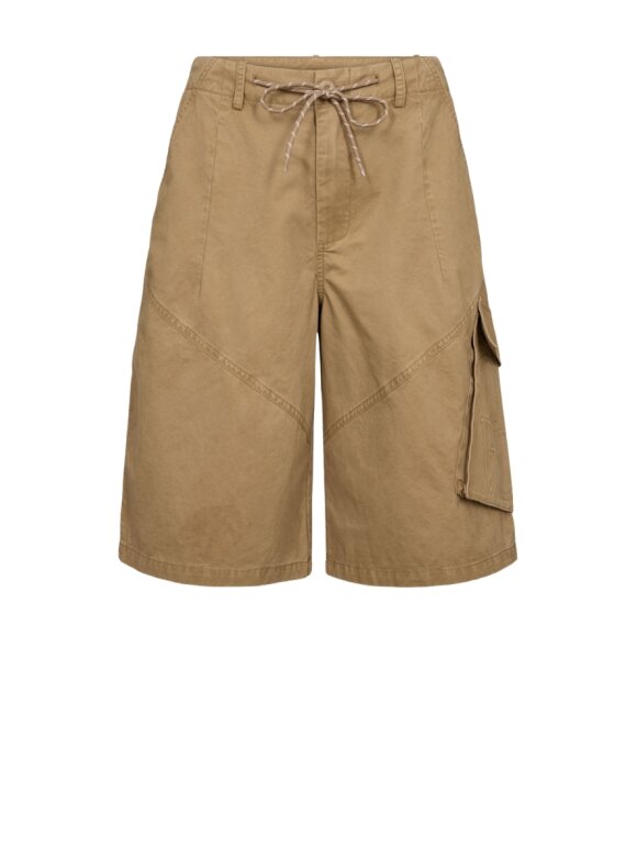 GOSSIA - HannaGO Bermuda Shorts GOSSIA - HannaGO Bermuda Shorts
